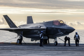 UK to buy nuclear-carrying fighter jets